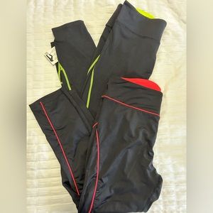 2 Pairs - workout tights